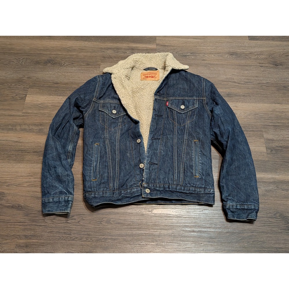 Levis 70598 Sherpa Lined Denim Trucker Jacket Mens Small Dark Wash Blue 4-Pocket